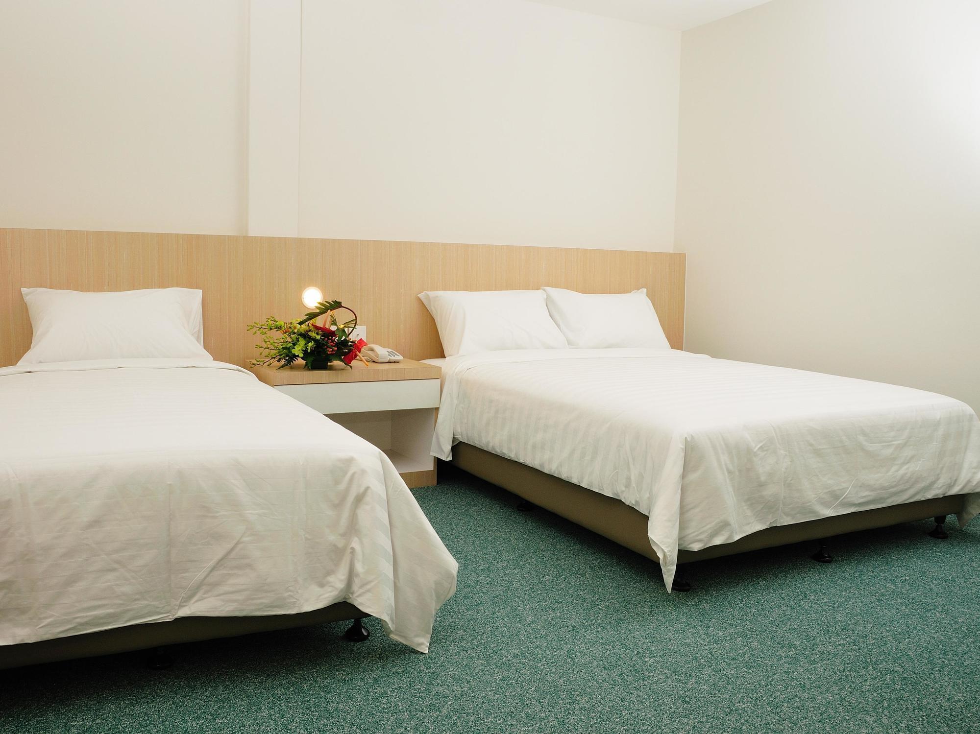 Phoenix Hotel Kuala Lumpur Extérieur photo