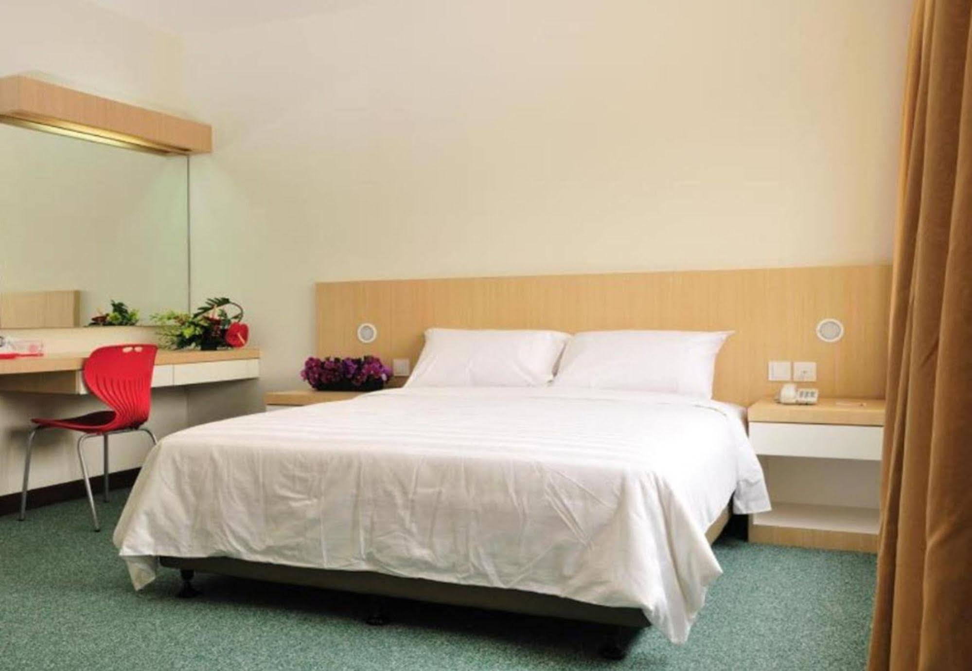 Phoenix Hotel Kuala Lumpur Extérieur photo